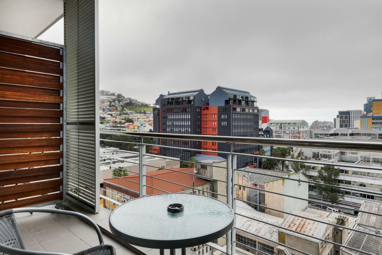 Apartment Backup-power Eco Balcony Near Table Mountain