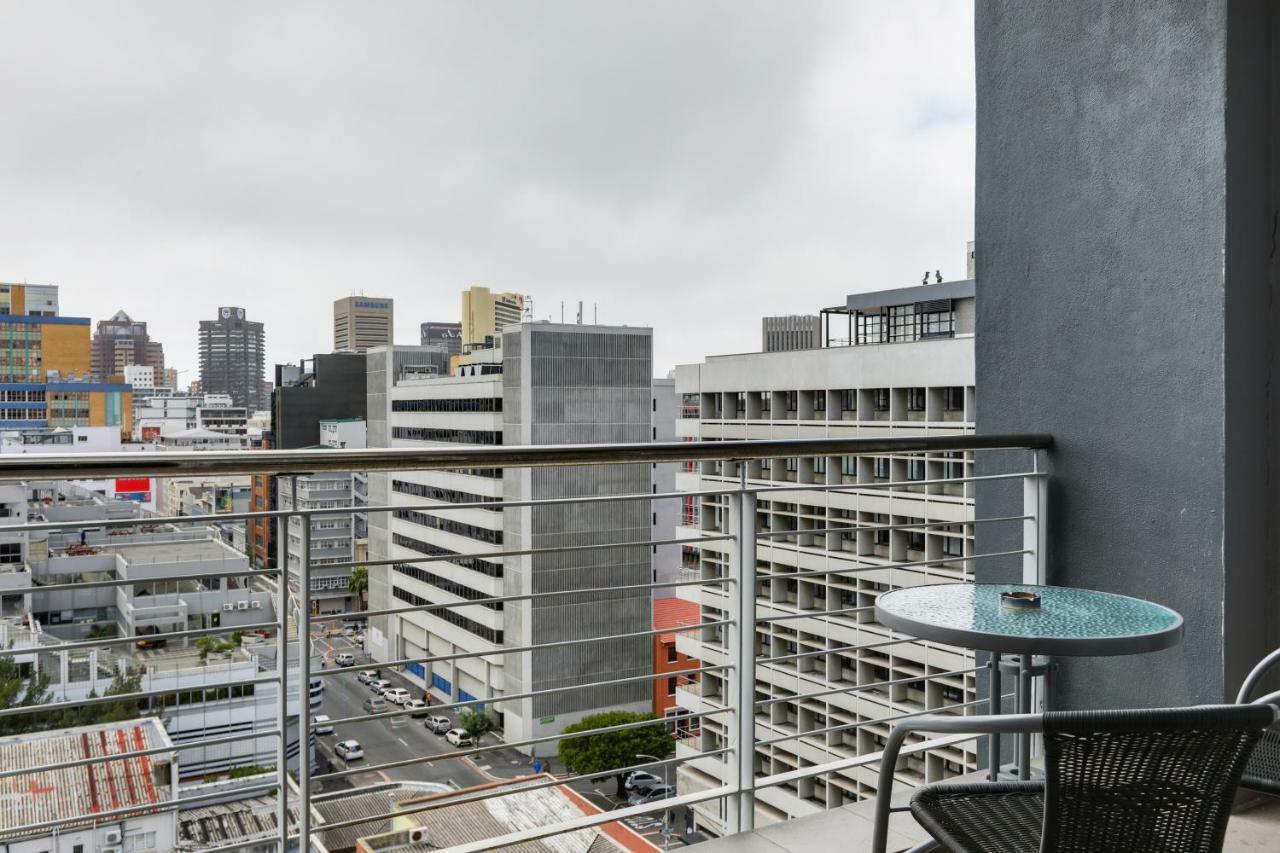 Backup-power Eco Balcony Near Table Mountain *